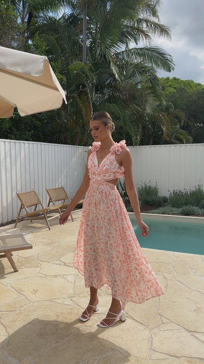 Load and play video in Gallery viewer, Galilhai Maxi Dress - Apricot Floral
