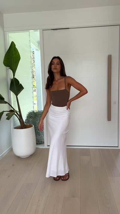 Load and play video in Gallery viewer, Zaltana Maxi Skirt - White
