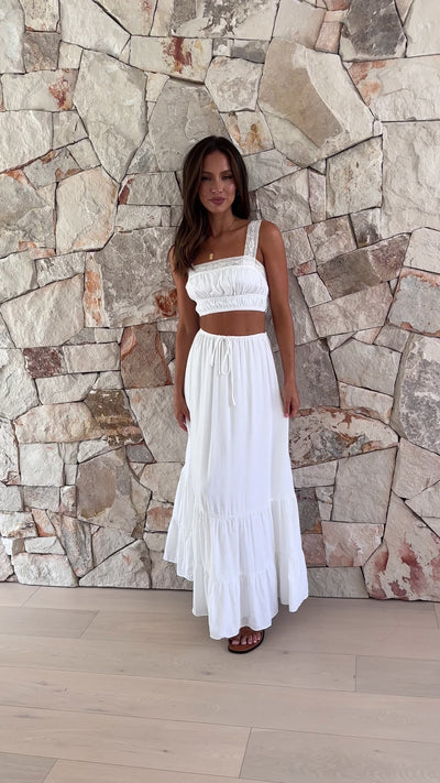 Load and play video in Gallery viewer, Caitriona Maxi Skirt - White
