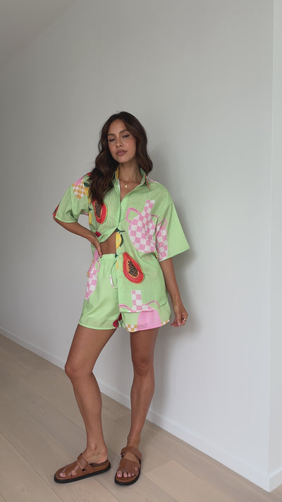 Load and play video in Gallery viewer, Charli Button Up Shirt and Short Set - Green Vase Print
