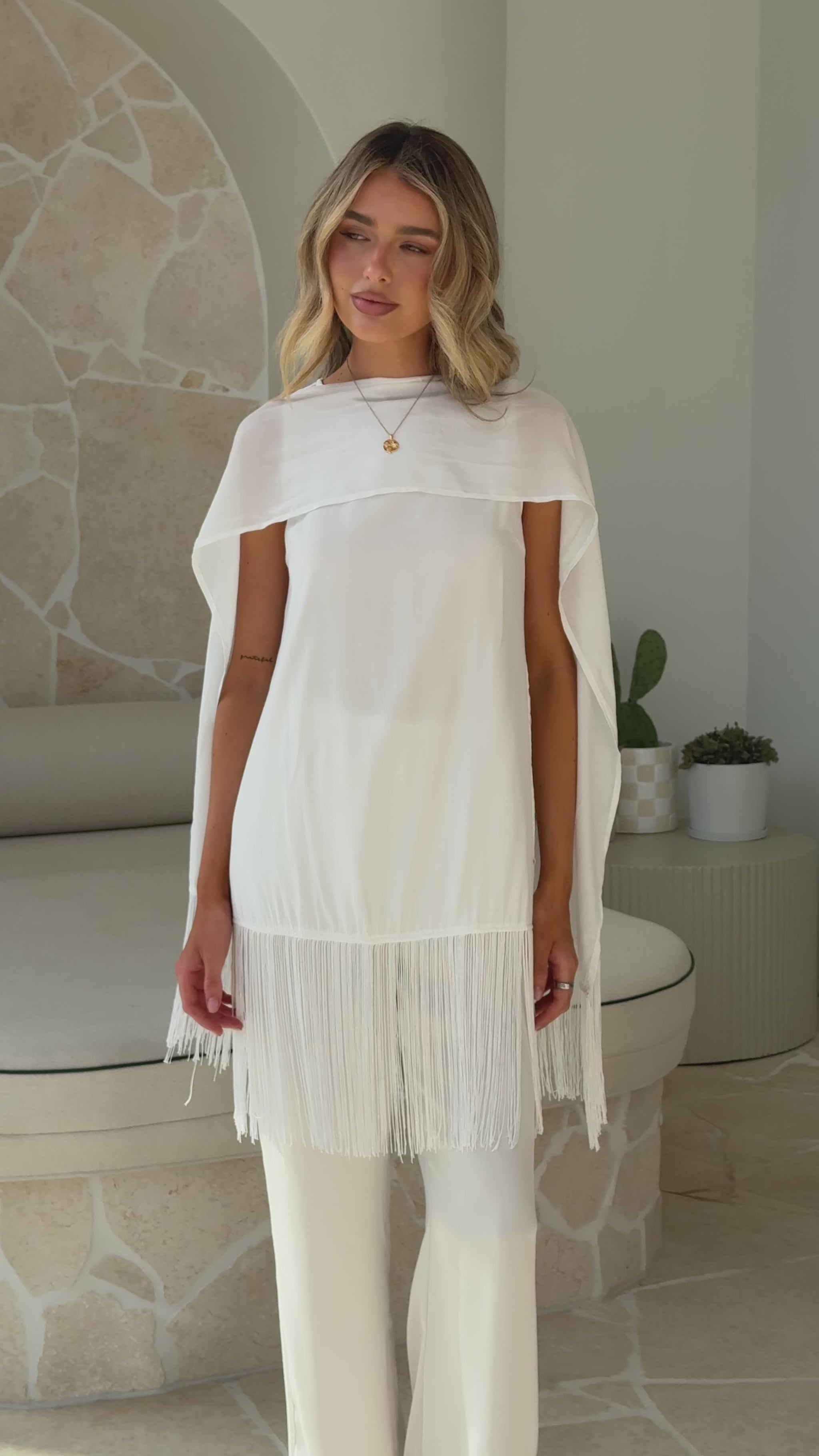 Taysha Tunic Top - White - Billy J