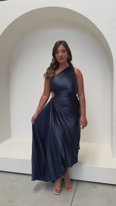 Load and play video in Gallery viewer, Olivia Maxi Dress - Navy
