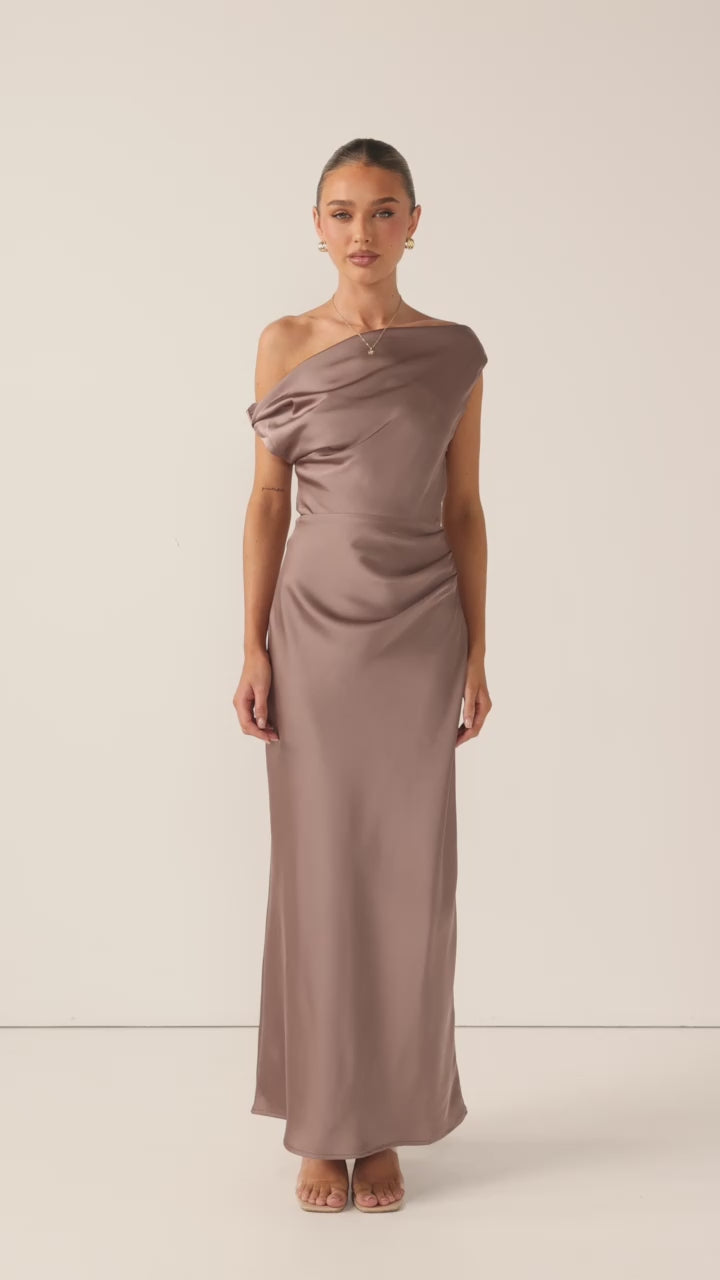 Gigi Maxi Dress - Mushroom - Billy J