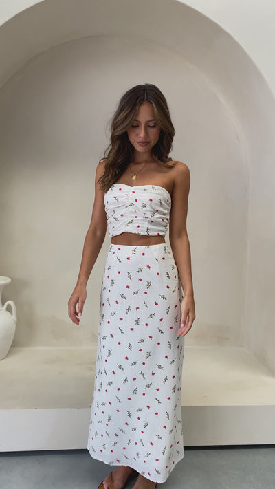 Load and play video in Gallery viewer, Francesca Maxi Skirt - Red / Green Floral
