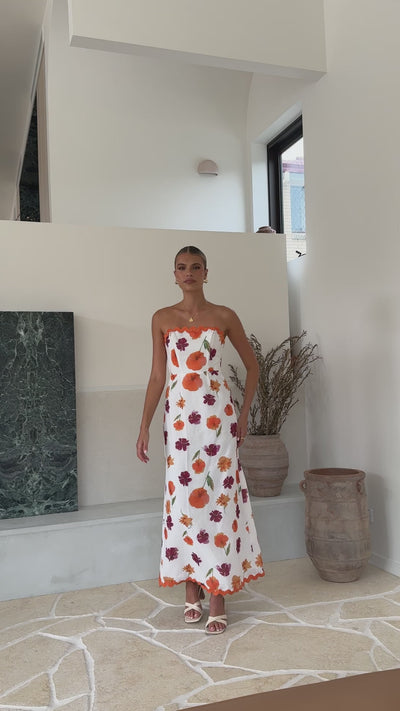 Load and play video in Gallery viewer, Palta Maxi Dress - Springtime Print
