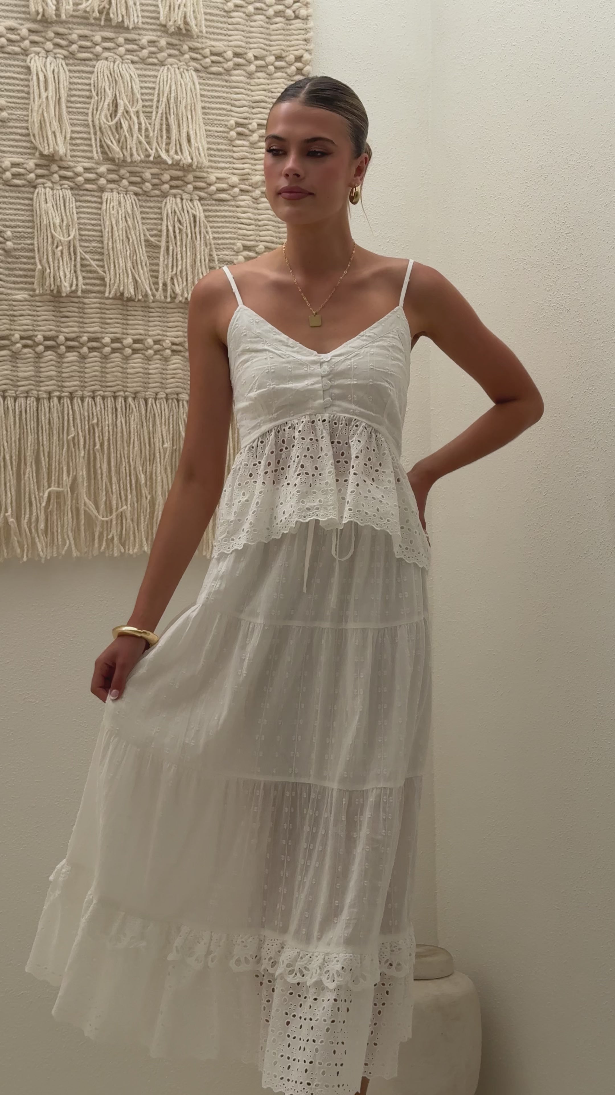 Load video: Majella Maxi Skirt - White - Billy J