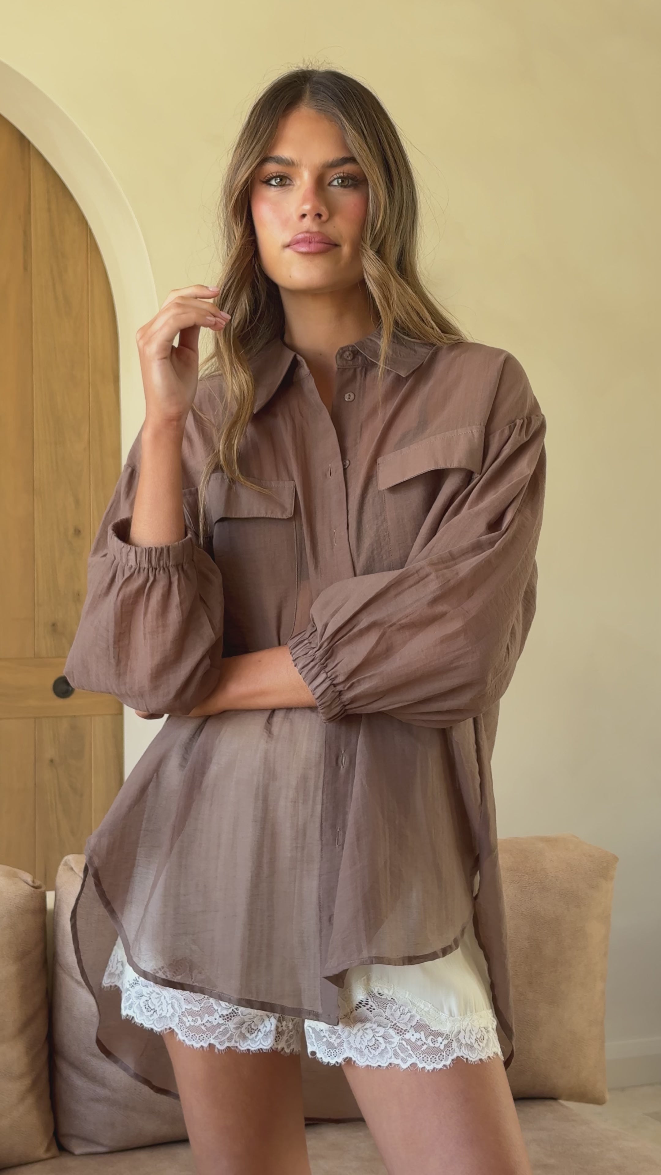 Load video: Kylie Oversized Shirt - Chocolate - Billy J