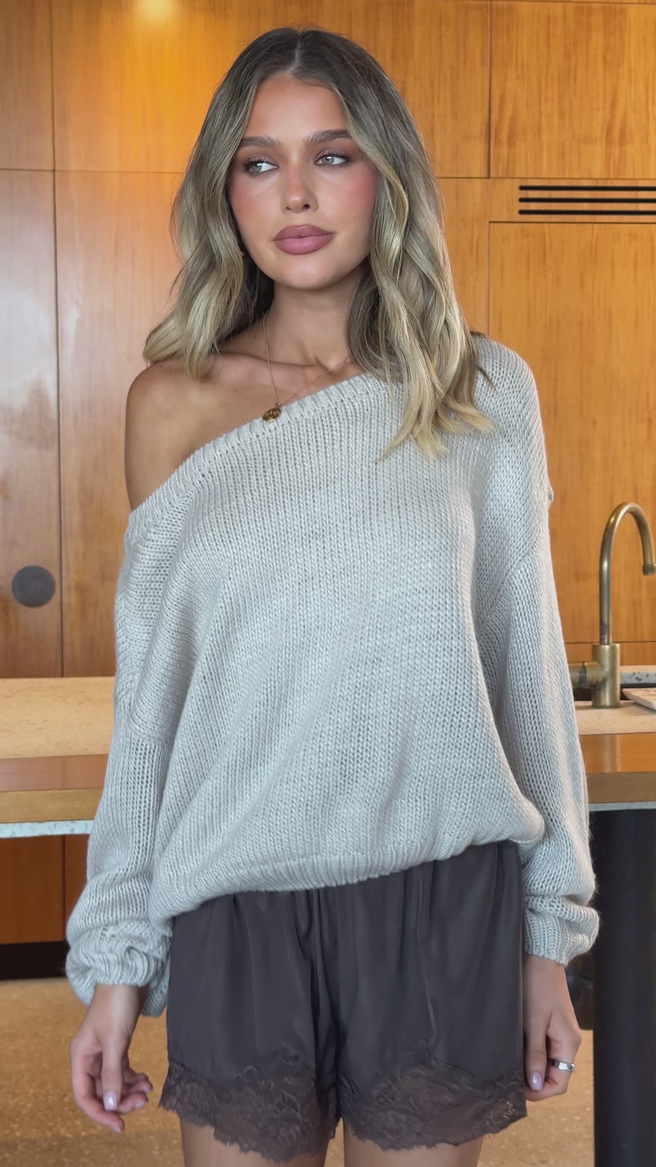 Load video: Eva Knit Sweater - Sand - Billy J