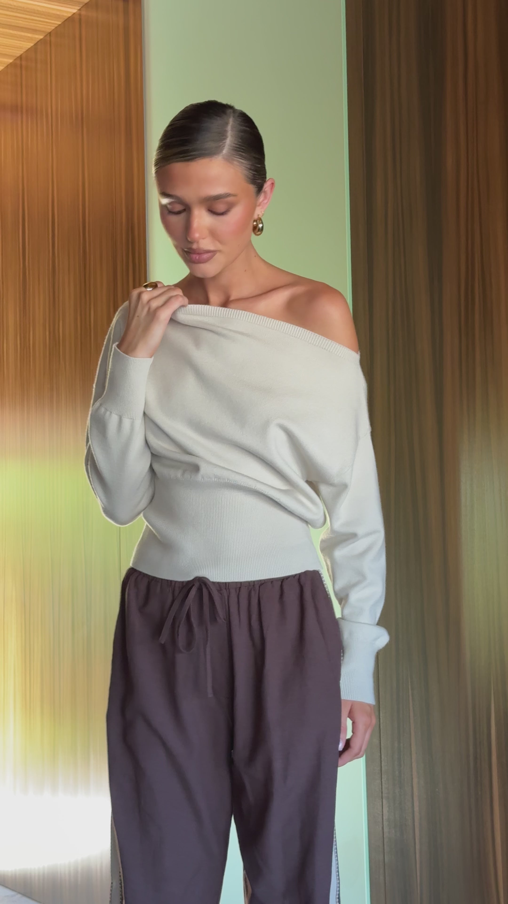 Load video: Talia Off Shoulder Top - Taupe - Billy J