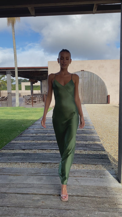 Load and play video in Gallery viewer, Gisella Maxi Dress - Olive

