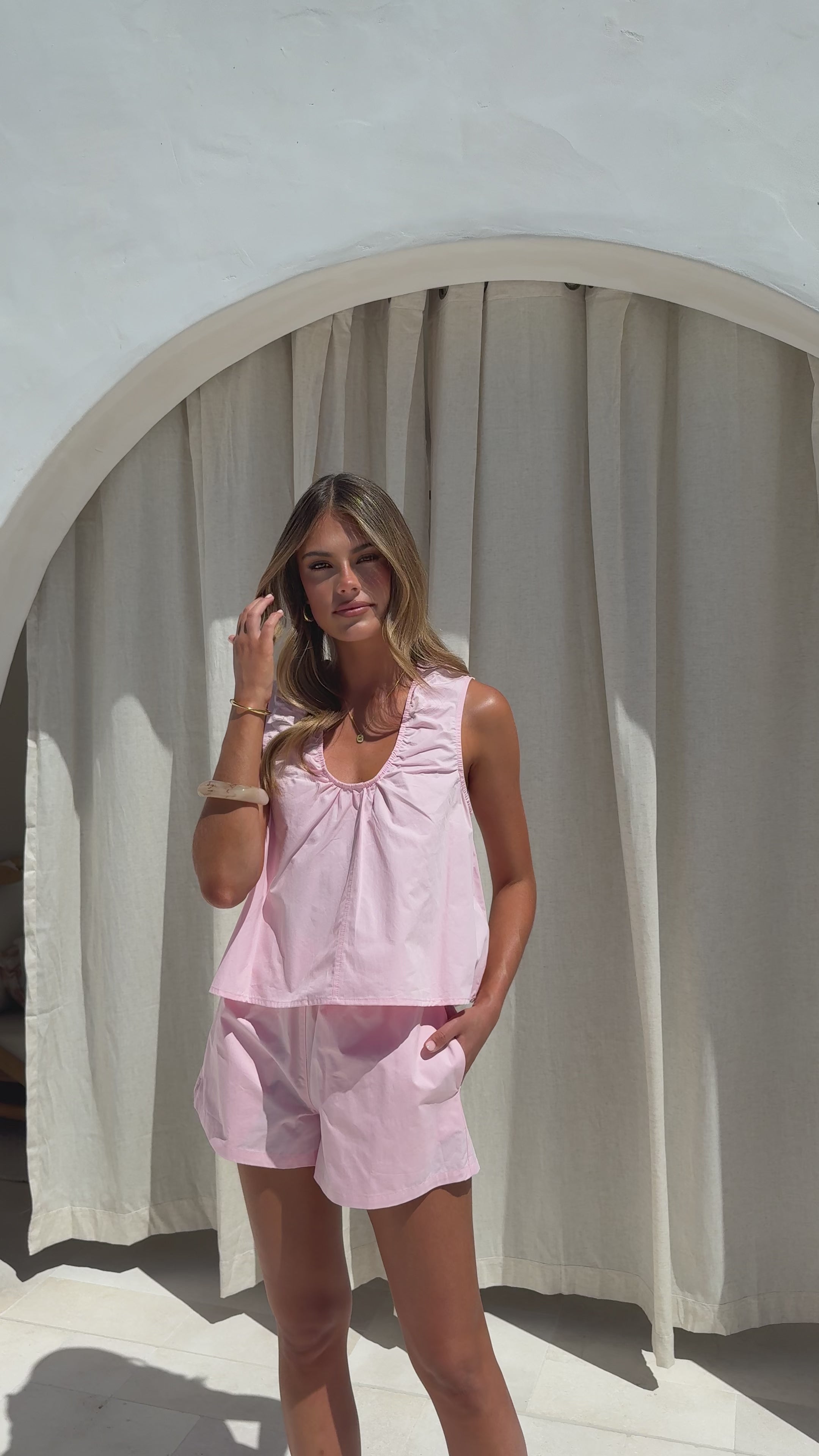 Load video: Vika Top - Pink - Billy J