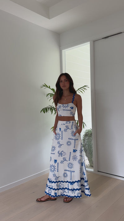Load and play video in Gallery viewer, Dallin Maxi Skirt - White / Blue Print
