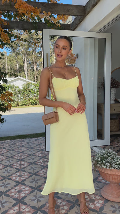 Load and play video in Gallery viewer, Margie Midi Dress - Yellow
