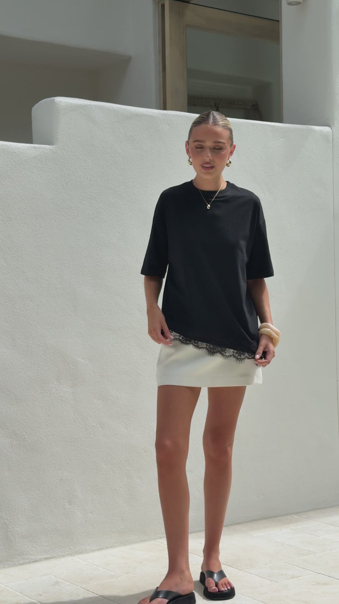 Vira Tee - Black - Billy J