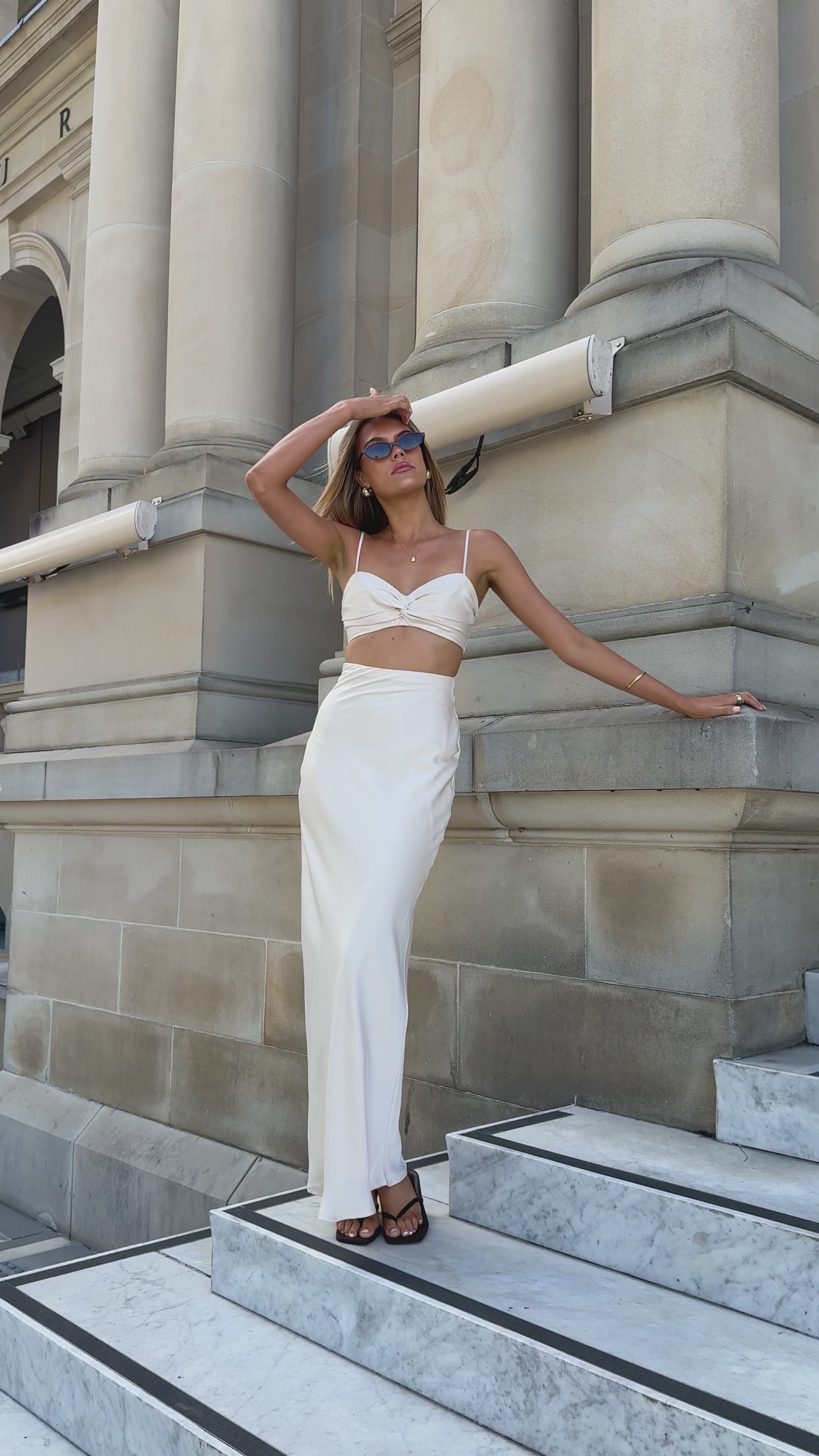 Chi Crop Top - Ivory - Billy J