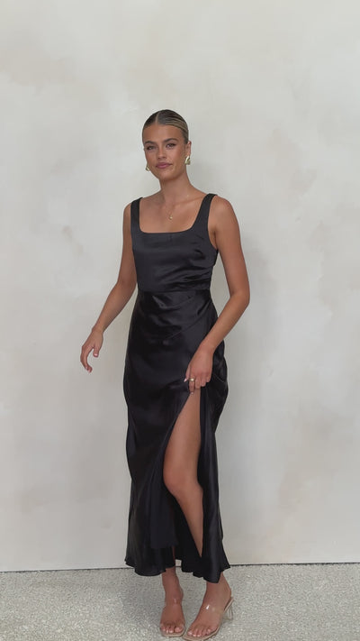 Load and play video in Gallery viewer, Alaria Maxi Dress - Black
