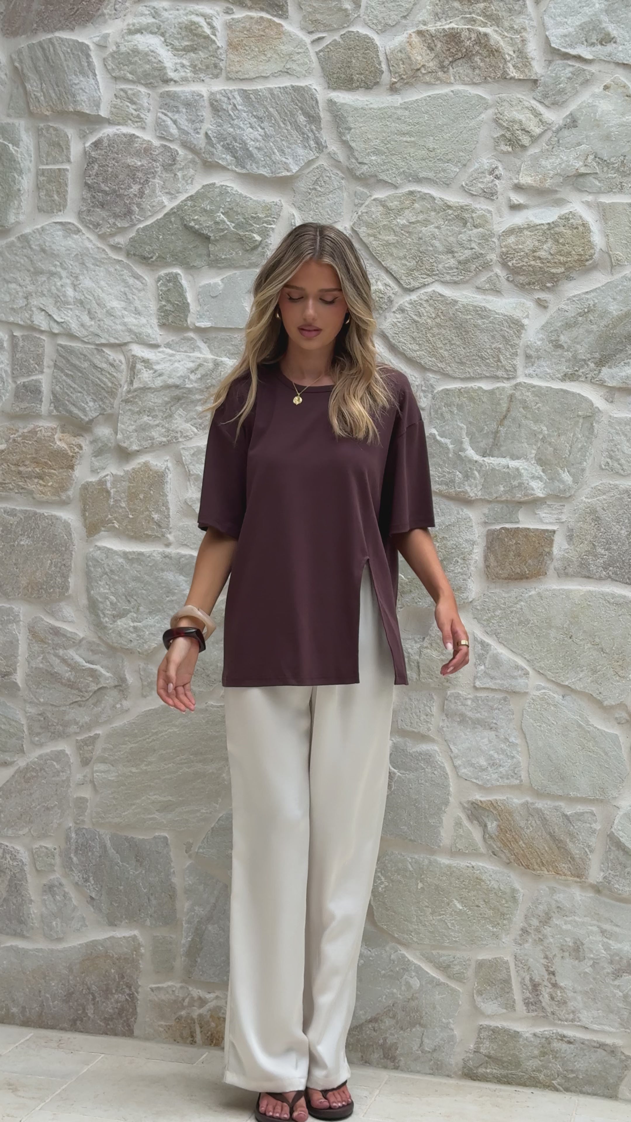 Load video: Indie Oversized Tee - Chocolate - Billy J