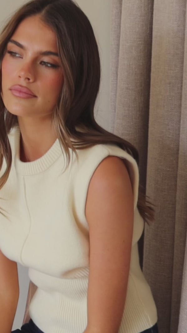 Dakari Knit Top - Cream - Billy J