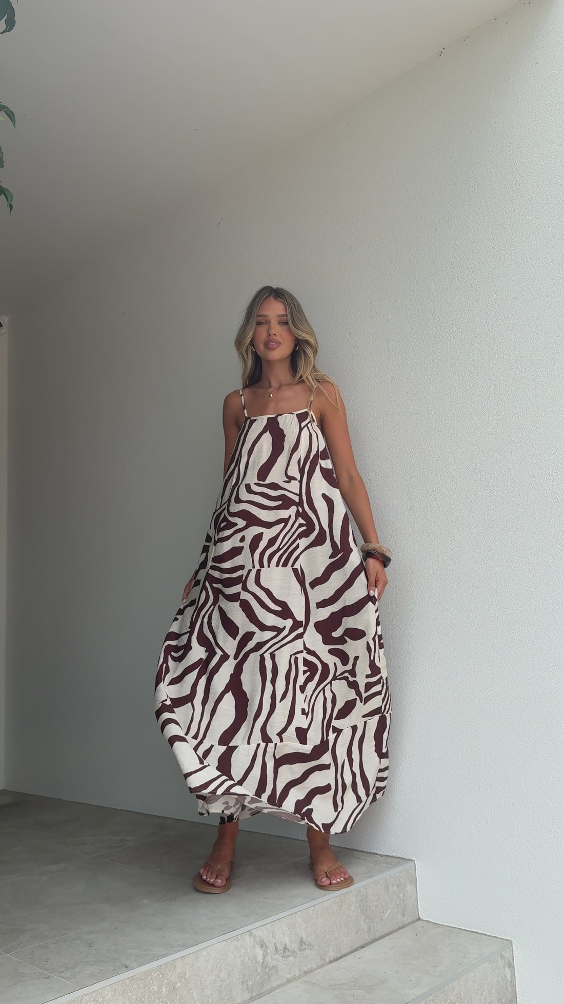 Alivia Maxi Dress - Luna Mocha - Billy J