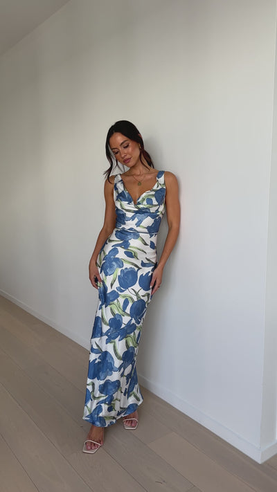 Load and play video in Gallery viewer, Alzira Maxi Dress - Blue Floral
