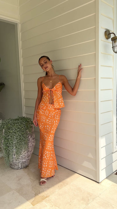 Load and play video in Gallery viewer, Marieen Top and Maxi Skirt Set - Orange Floral
