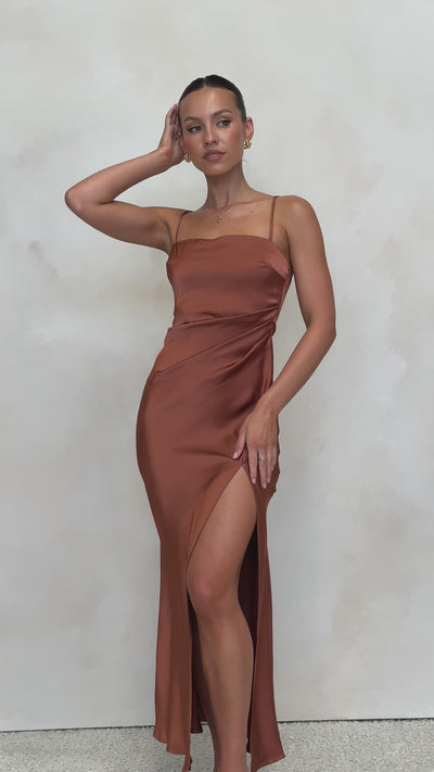 Load and play video in Gallery viewer, Ilana Maxi Dress - Copper
