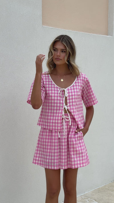 Load and play video in Gallery viewer, Madison Skirt - Pink/White Gingham
