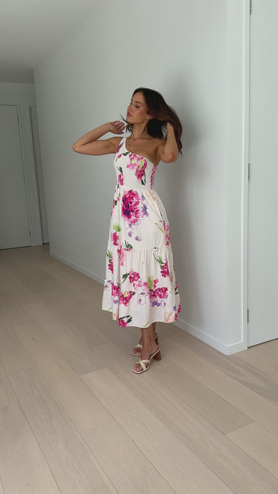 Load and play video in Gallery viewer, Alanna Midi Dress - Sweet Floral
