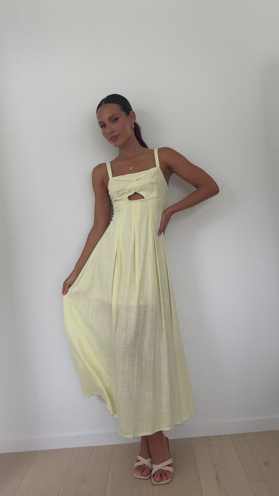 Load and play video in Gallery viewer, Shaylee Maxi Dress - Yellow
