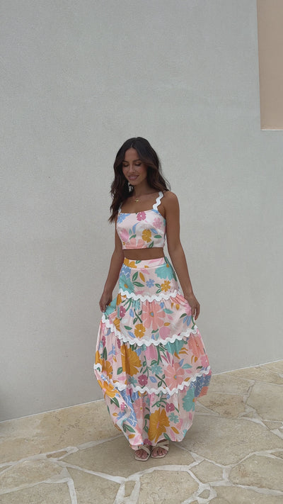 Load and play video in Gallery viewer, Kalona Maxi Skirt - Blush Petal
