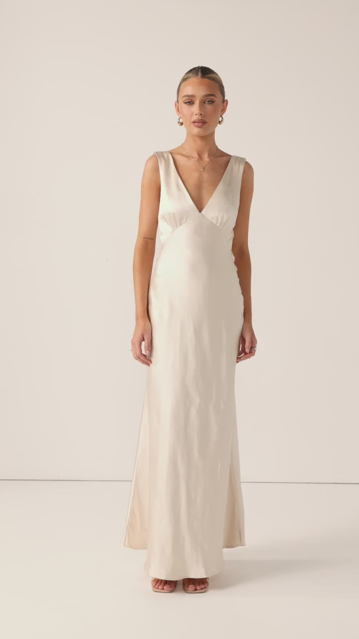 Sofia Maxi Dress - Champagne - Billy J