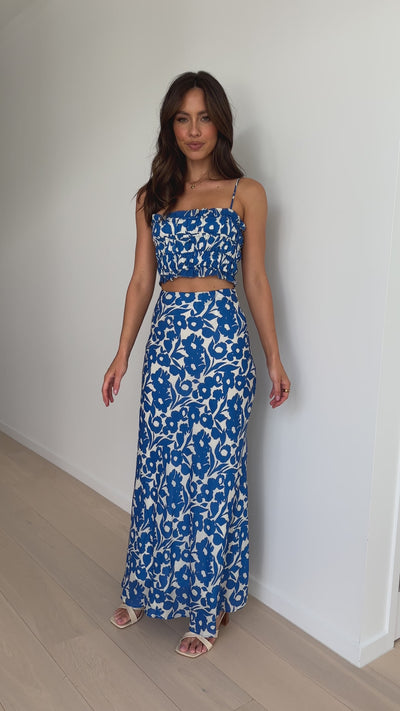 Load and play video in Gallery viewer, Romma Maxi Skirt - Blue Floral
