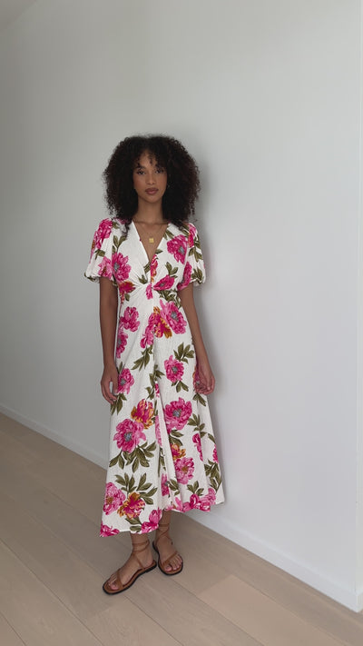 Load and play video in Gallery viewer, Blaire Midi Dress - Bonita Floral - Billy J
