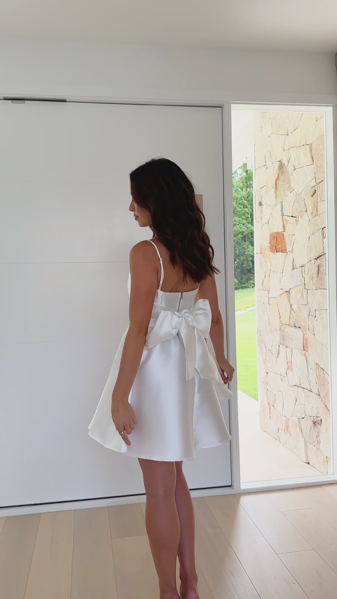 Ichiko Mini Dress - White - Billy J