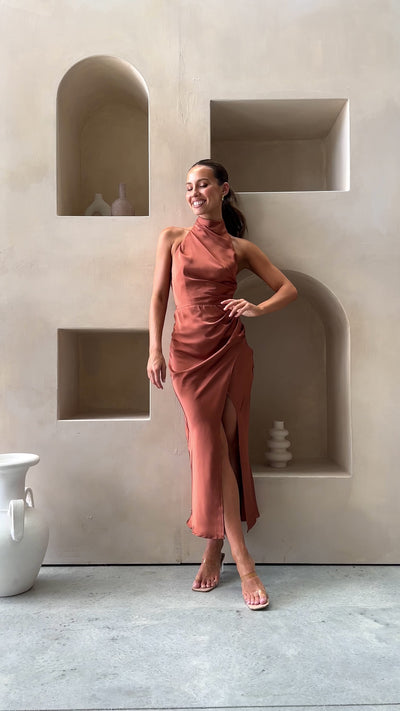 Load and play video in Gallery viewer, Kendall Maxi Dress - Copper
