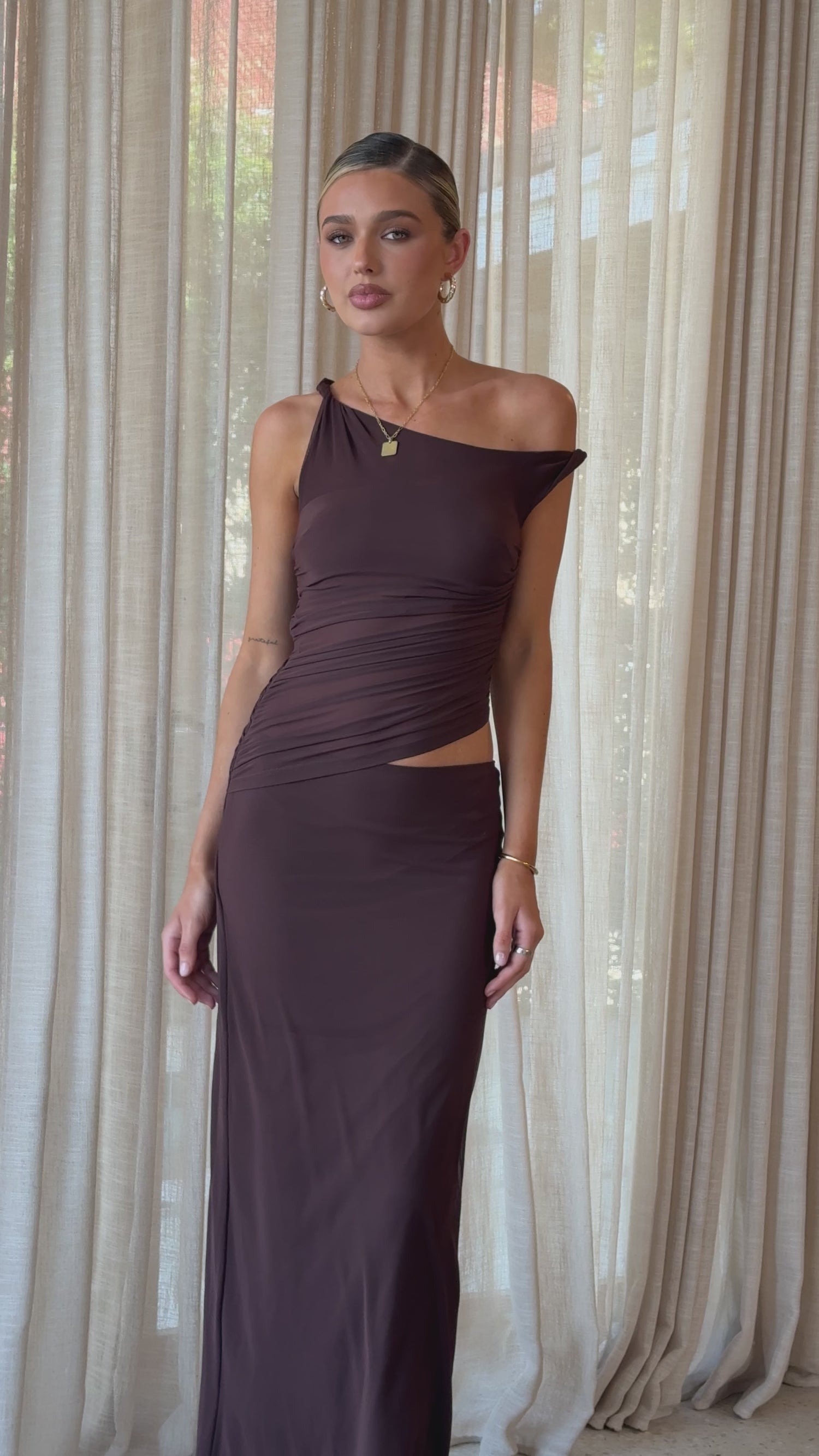 Iantha Maxi Dress - Chocolate - Billy J