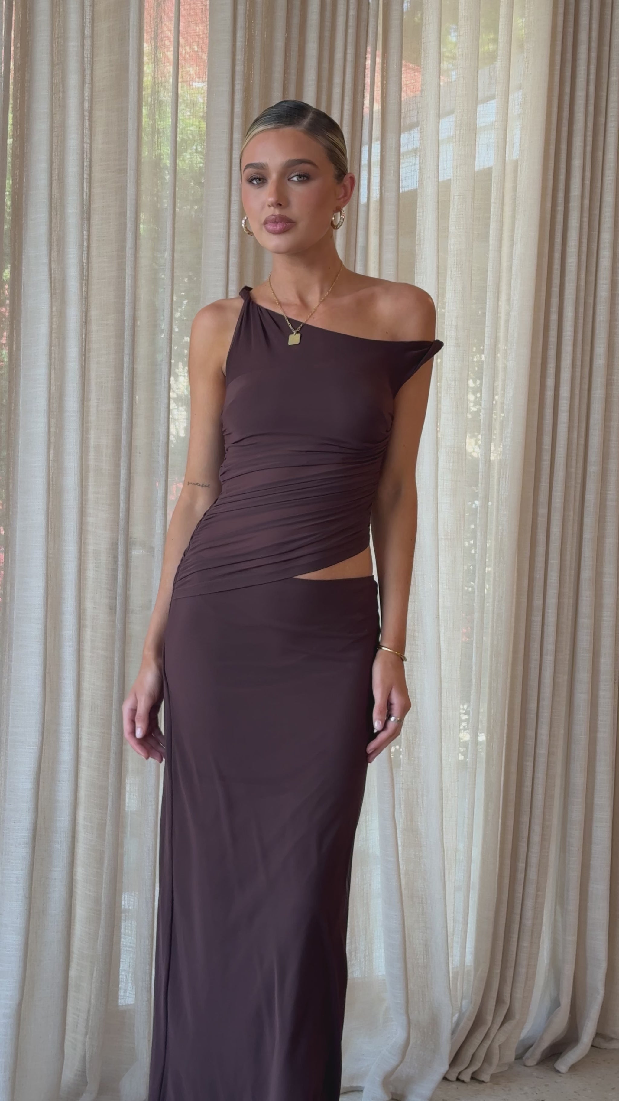 Iantha Maxi Dress - Chocolate - Billy J