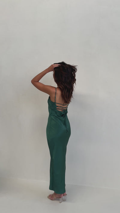 Load and play video in Gallery viewer, Keira Maxi Dress - Emerald
