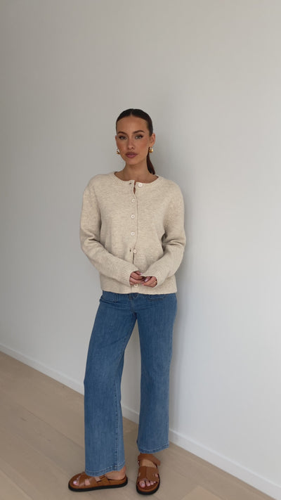 Load and play video in Gallery viewer, Carinna Knit Jumper - Beige
