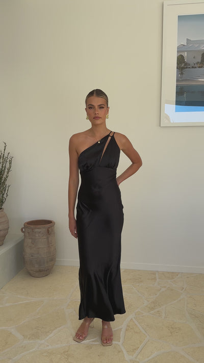 Load and play video in Gallery viewer, Hailey Maxi Dress - Black
