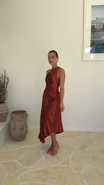 Load and play video in Gallery viewer, Olivia Maxi Dress - Rust
