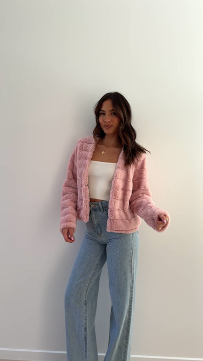 Load and play video in Gallery viewer, Tully Crop Jacket - Blush
