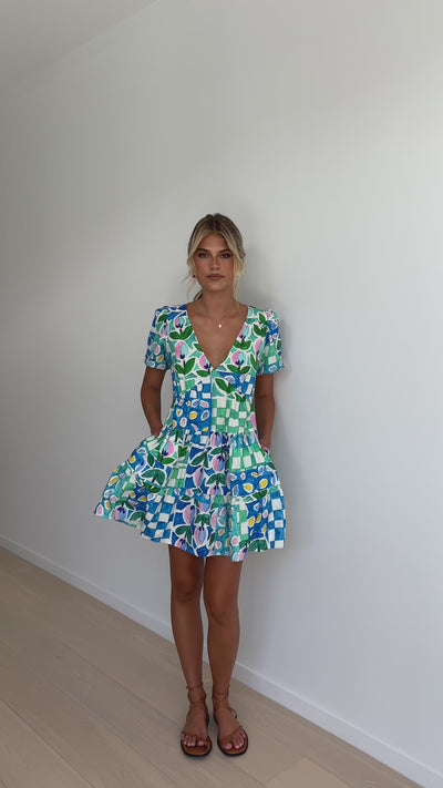 Load and play video in Gallery viewer, Banzai Mini Dress - Menorca
