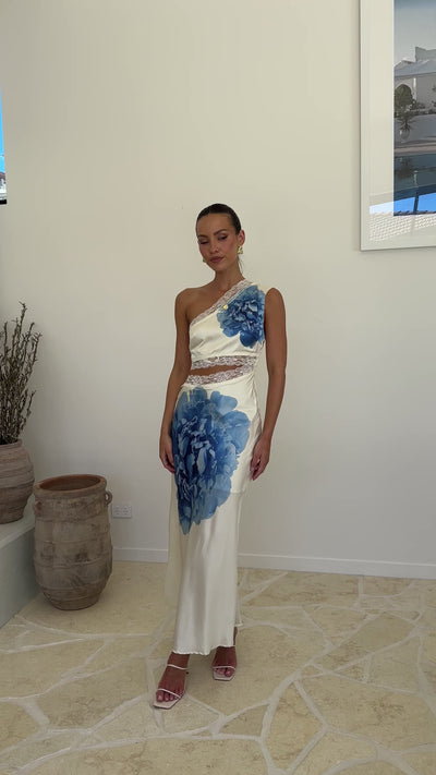 Load and play video in Gallery viewer, Emily One Shoulder Maxi Dress - Ivory / Blue
