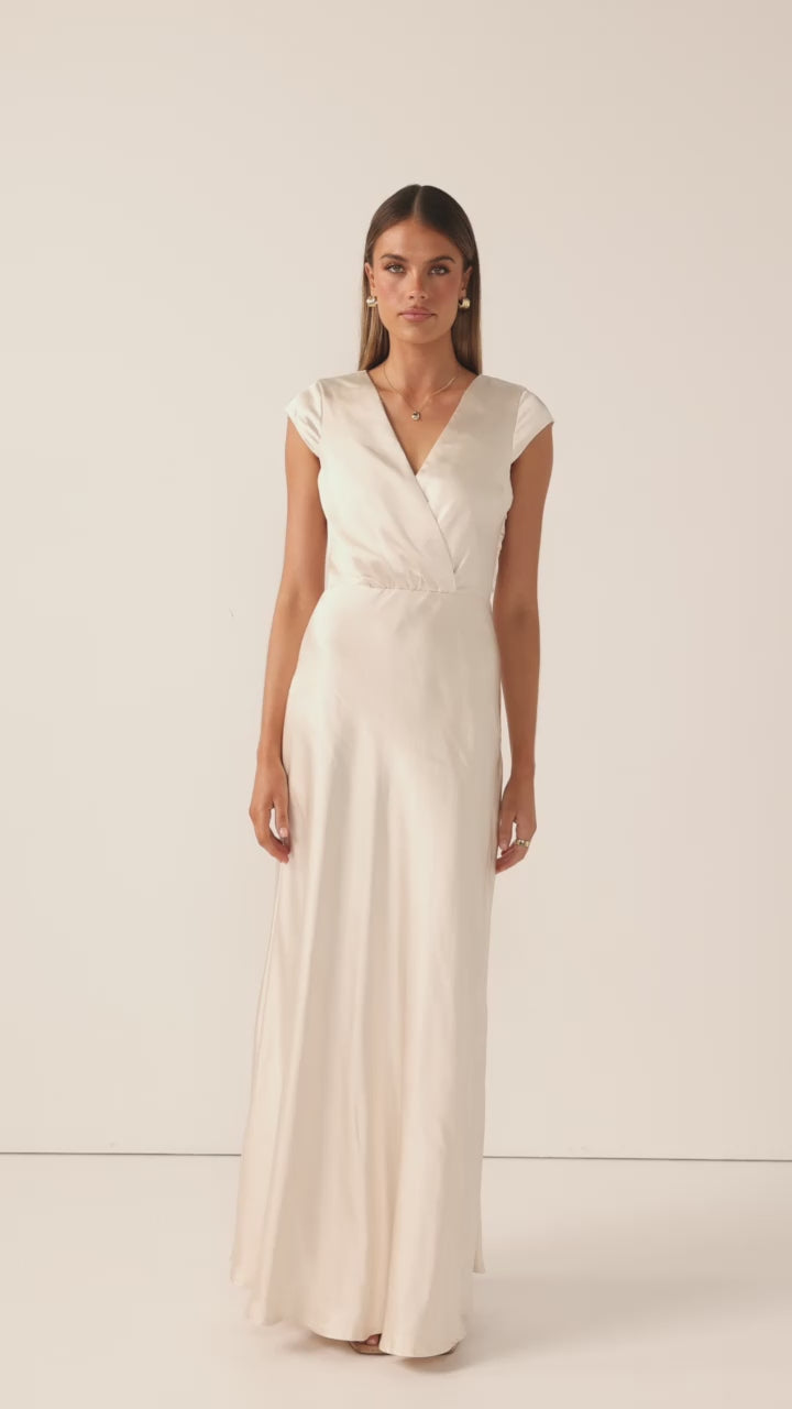 Selma Maxi Dress - Champagne - Billy J