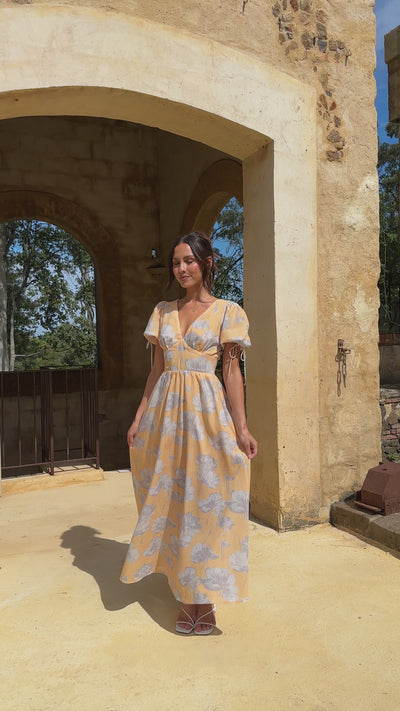 Load and play video in Gallery viewer, Sarai Maxi Dress - Yellow Floral
