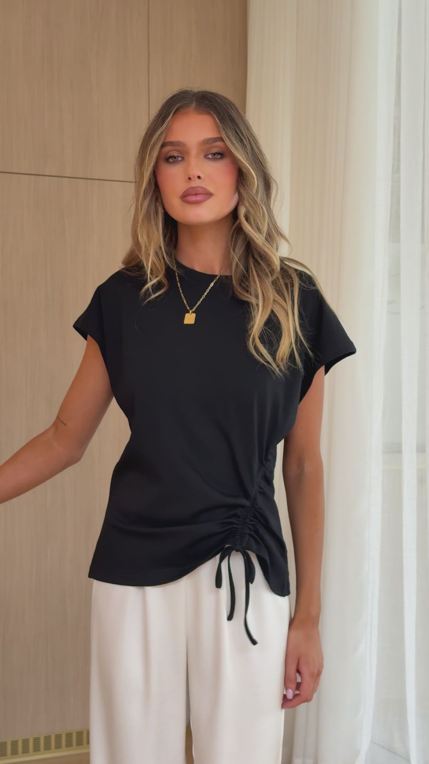 Celia Top - Black - Billy J