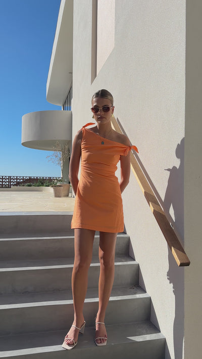 Load and play video in Gallery viewer, Ebbe Mini Dress - Orange
