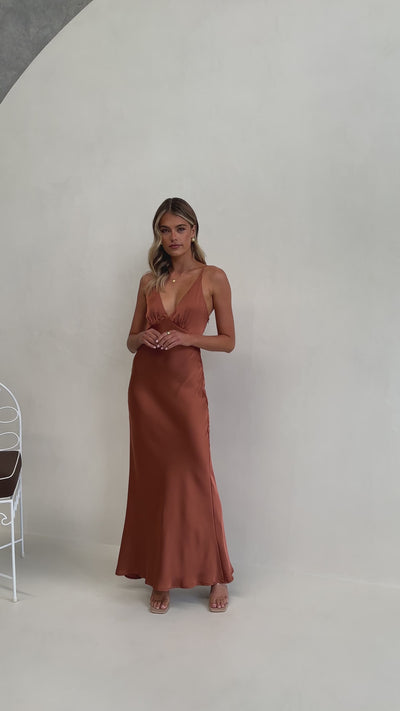 Load and play video in Gallery viewer, Ziah Maxi Dress - Copper
