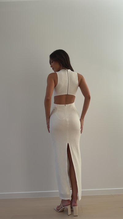 Load and play video in Gallery viewer, Belinda Maxi Dress - White
